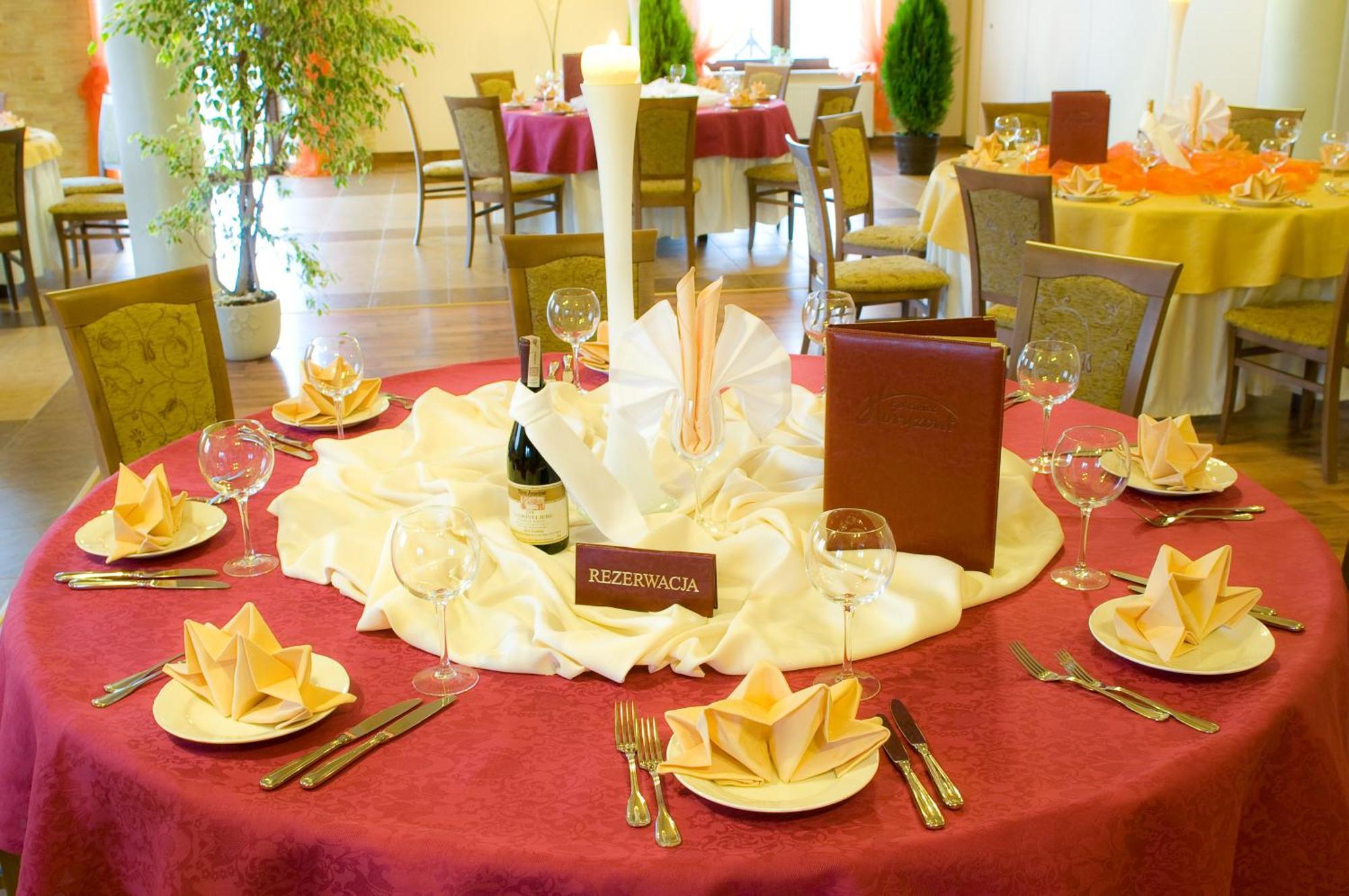 Hotel Gosciniec Horyzont Zemborzyce Tereszynskie Bagian luar foto